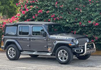 4 Door Jeep Wrangler Sahara