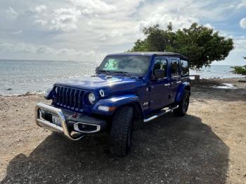 4 Door Jeep Wrangler Blue